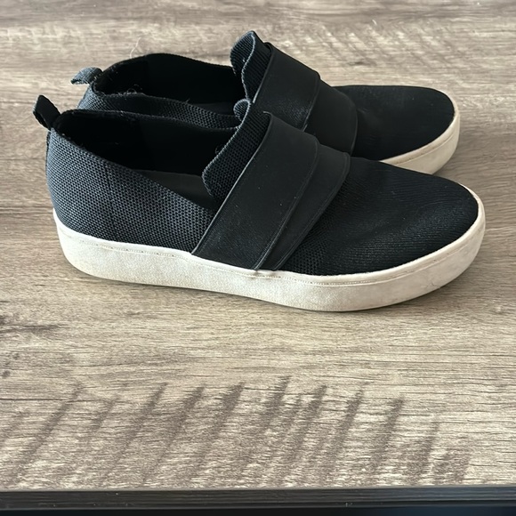 Dolcetta Luna platform slip on shoes size 6.5 - Picture 1 of 5